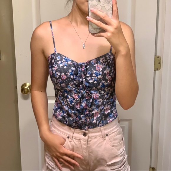 F21 Floral Button Front Tank Top - Picture 6 of 7